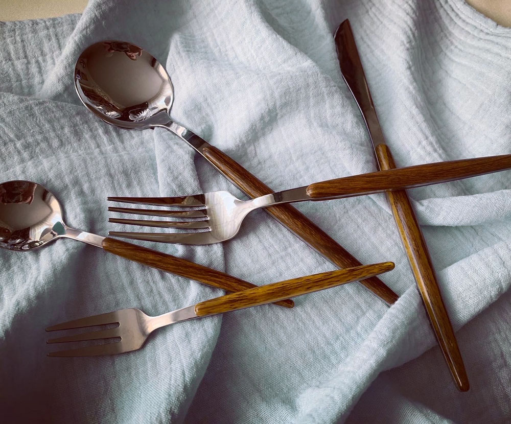 besteck-holzoptik-silber-holz