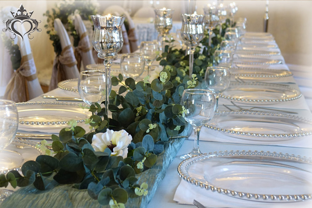 eukalyptus hochzeit platzteller mit perlen silber