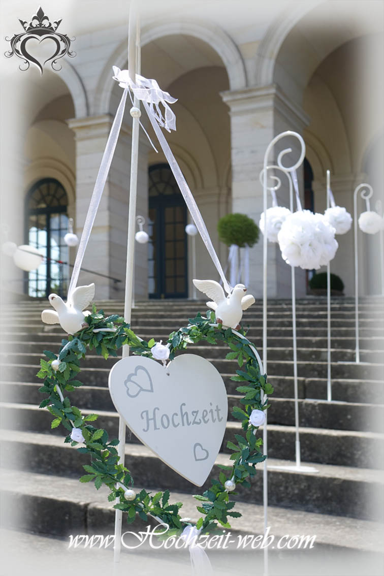 Hochzeitsdekoration in Gold Farbe Barock Eingang