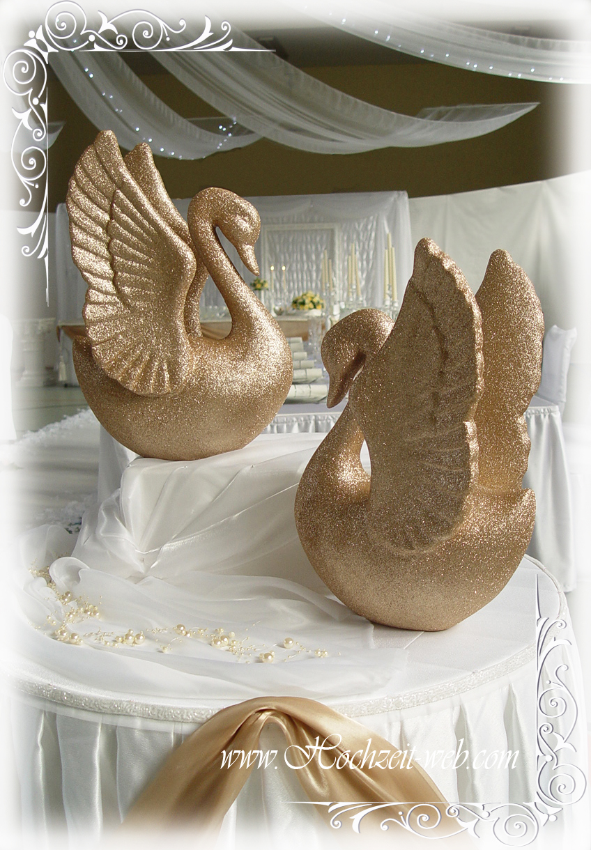 hochzeitsdekoration-schatztruhe-cappuccino-gold